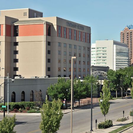 Embassy Suites Des Moines Downtown מראה חיצוני תמונה