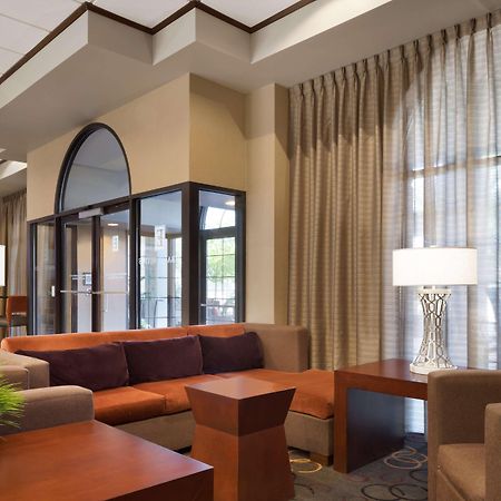 Embassy Suites Des Moines Downtown מראה חיצוני תמונה