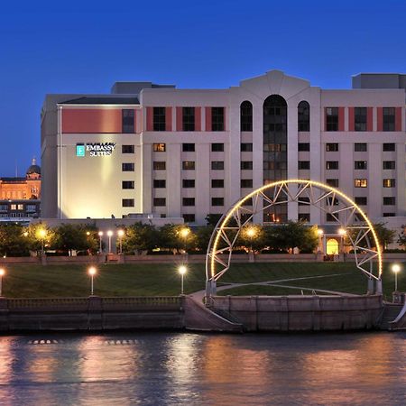 Embassy Suites Des Moines Downtown מראה חיצוני תמונה