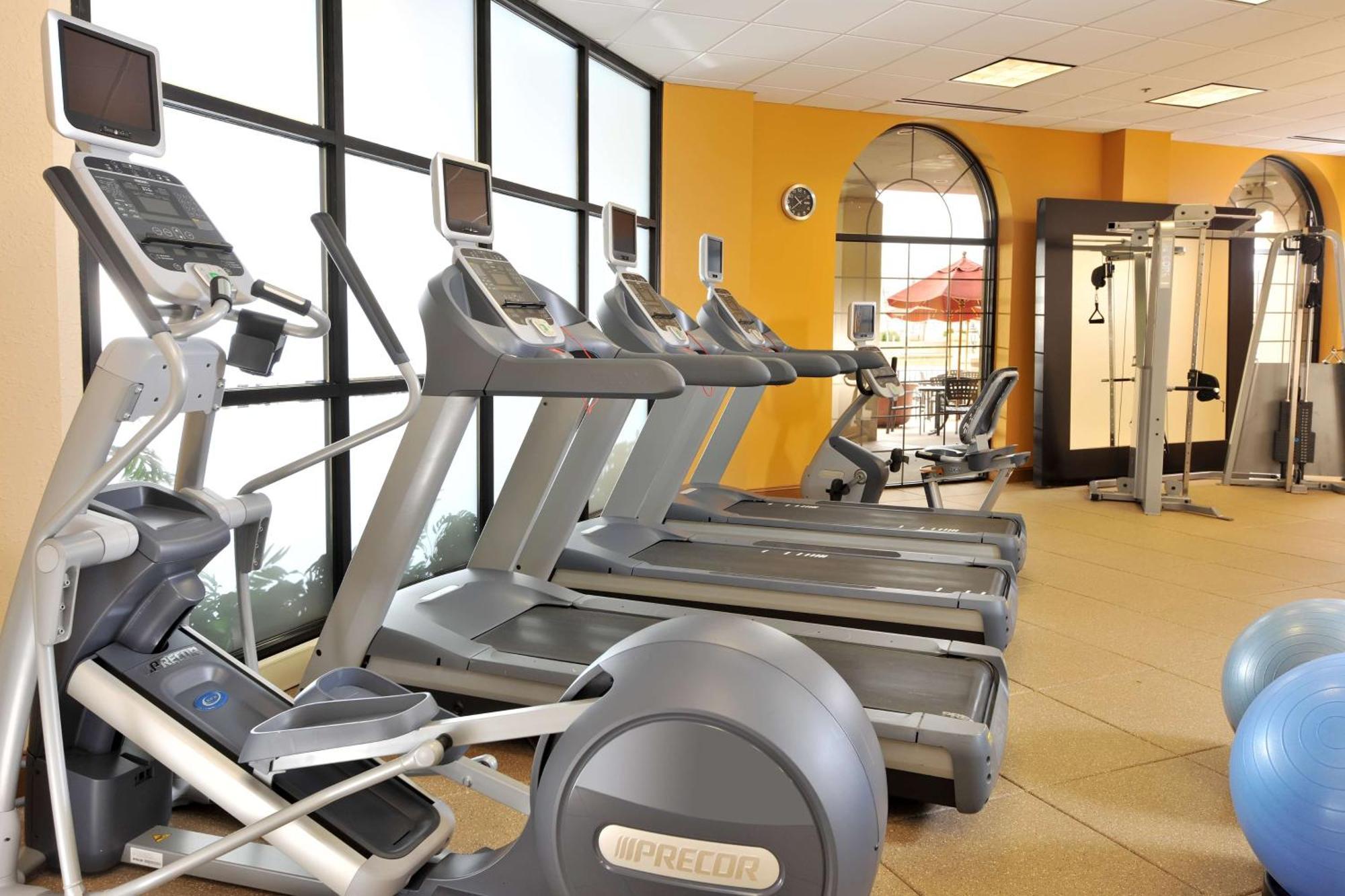 Embassy Suites Des Moines Downtown מראה חיצוני תמונה